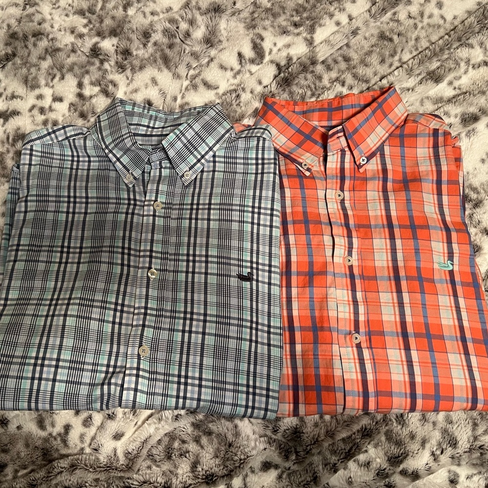 2 Southern Marsh Button Down Casual Shirts (set of 2)